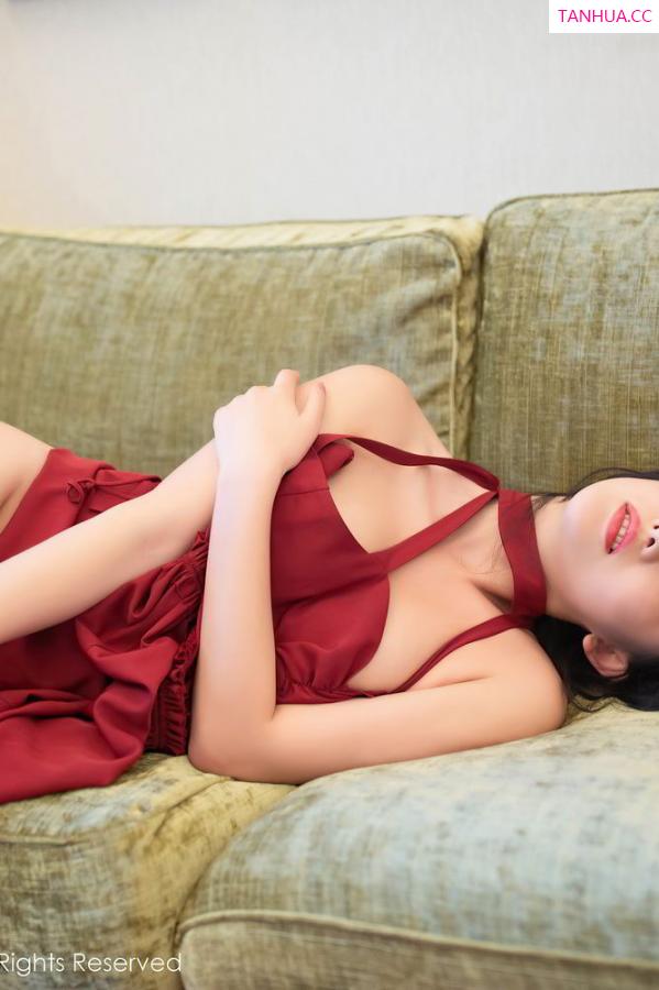 就是阿朱啊  [XiuRen]高清写真图 2020.08.20 No.2468 就是阿朱啊第32张图片